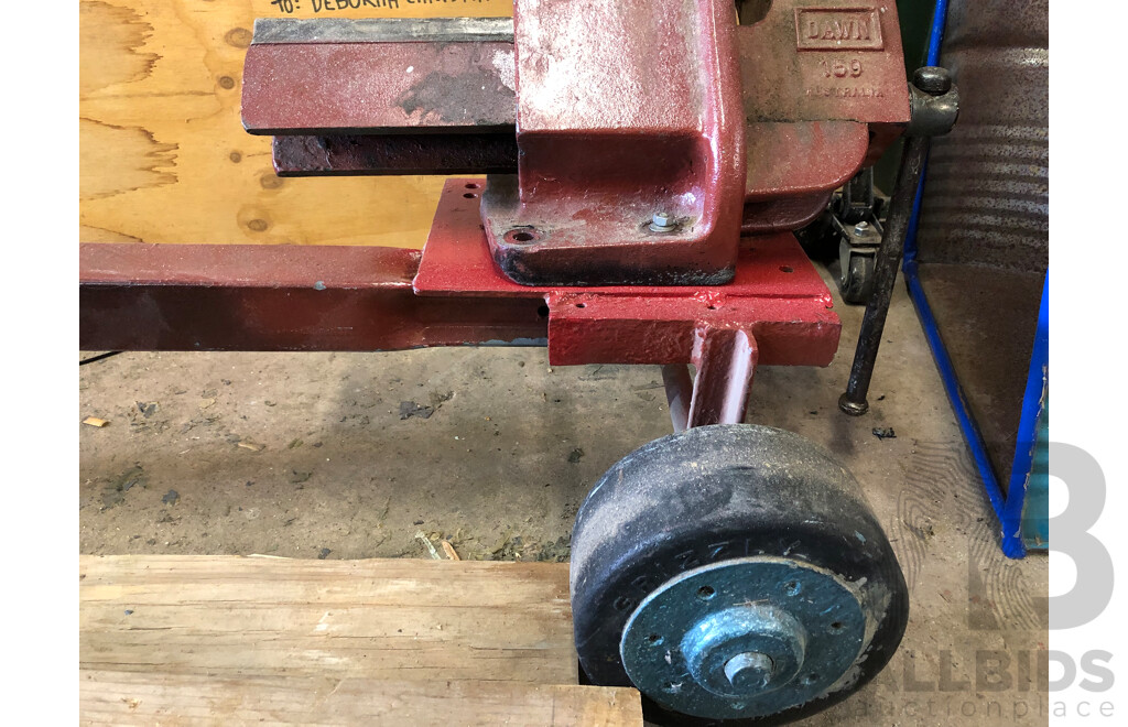 Dawn 150mm Bench Vice with Custom Built Trolley