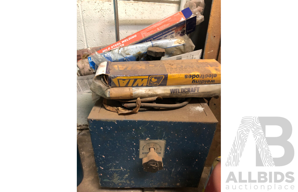 Mobile ARC Welder, Portable Oxy Welder, Fire Extinguiser, Gas Cyinder and Oxygen Bottle