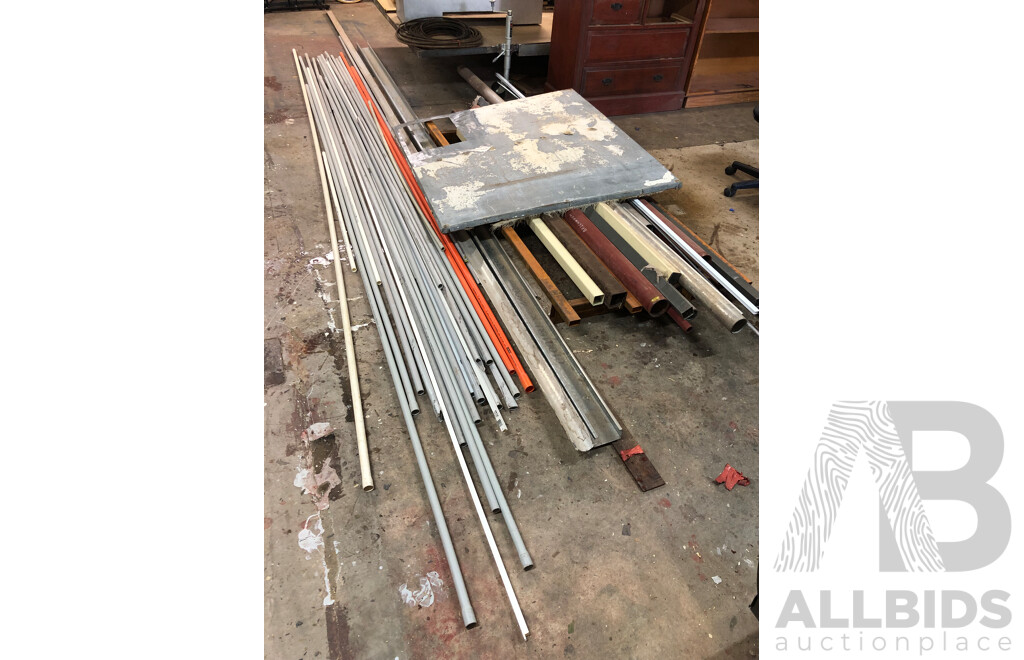 Selection of PVC Conduit and Metal - Lot 1587571 | ALLBIDS
