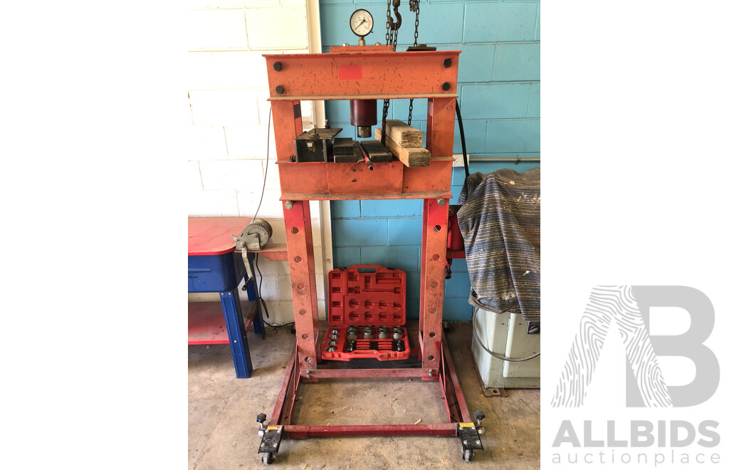 14000 PSI Hydraulic Press and Accessories