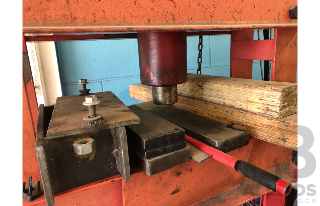 14000 PSI Hydraulic Press and Accessories