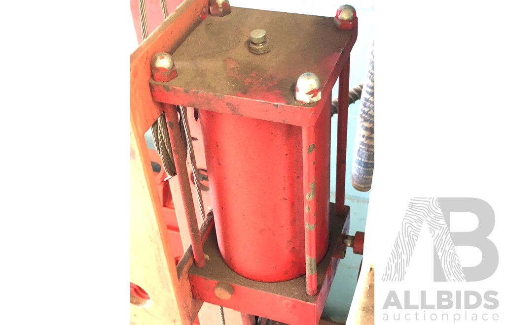 14000 PSI Hydraulic Press and Accessories