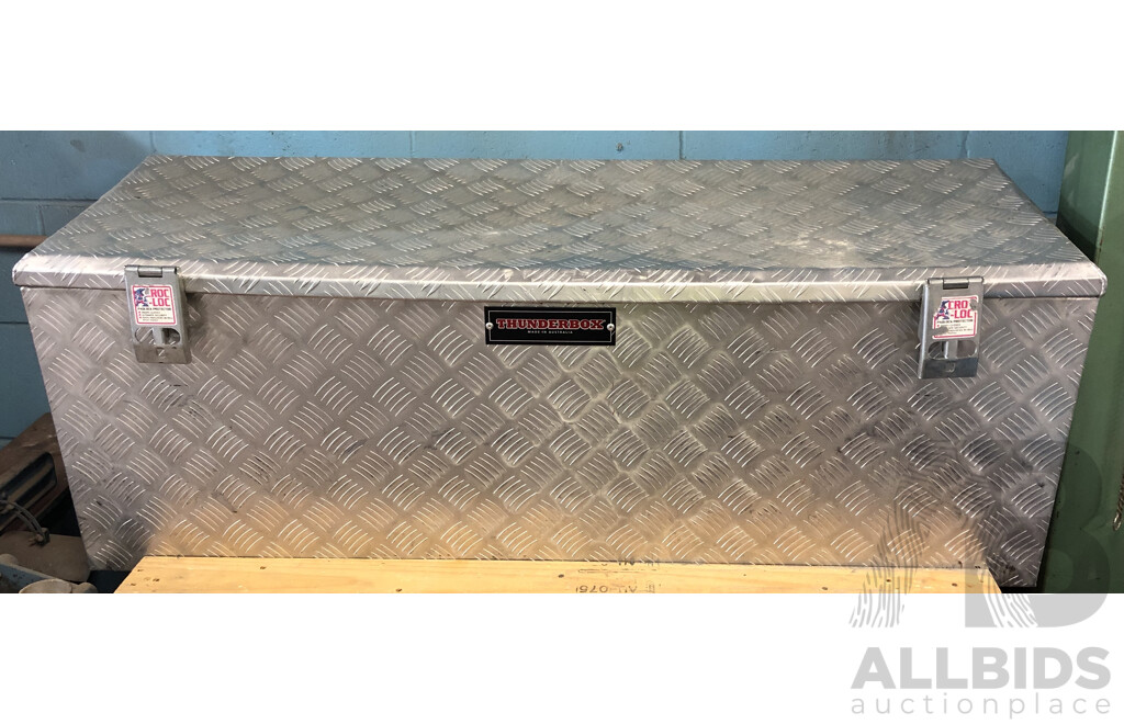 Thunderbox Checkerplate Tool Box
