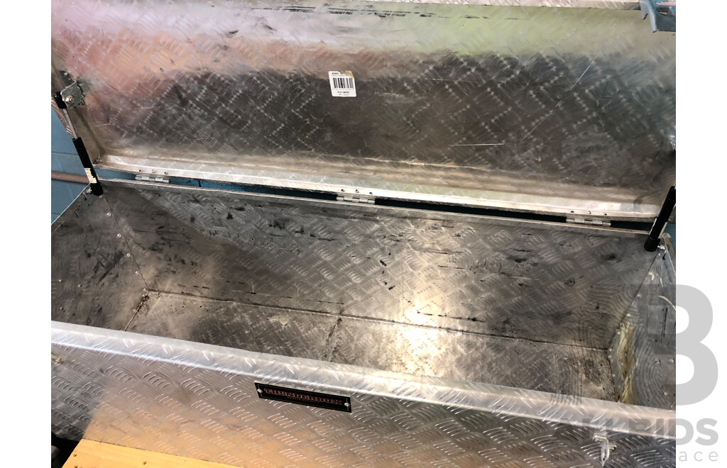 Thunderbox Checkerplate Tool Box