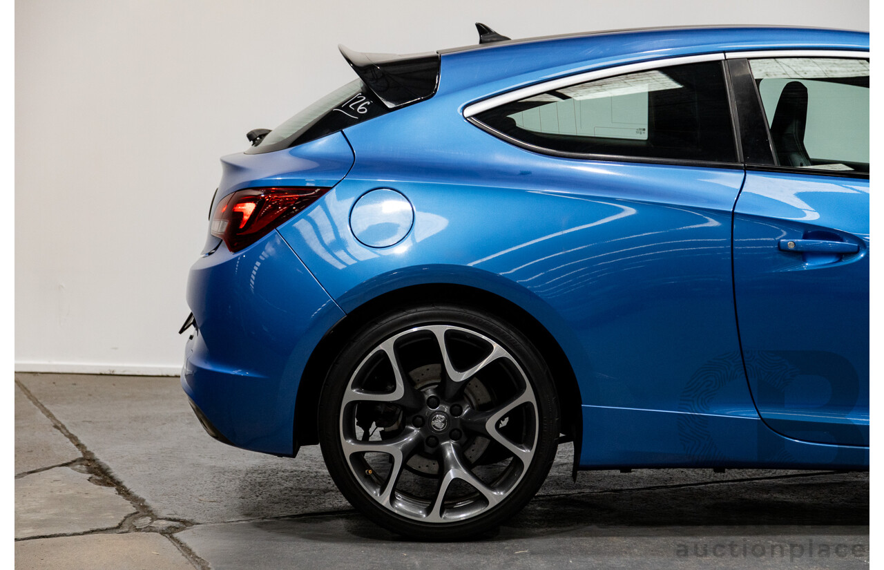 11/2015 Holden Astra VXR PJ 3d Hatchback Arden Blue metallic Turbo 2.0L