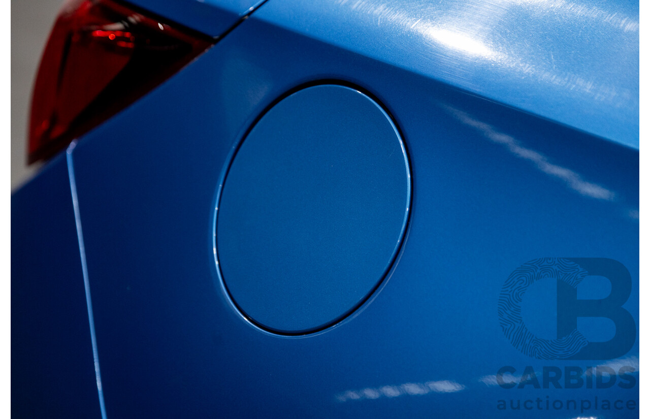 11/2015 Holden Astra VXR PJ 3d Hatchback Arden Blue metallic Turbo 2.0L