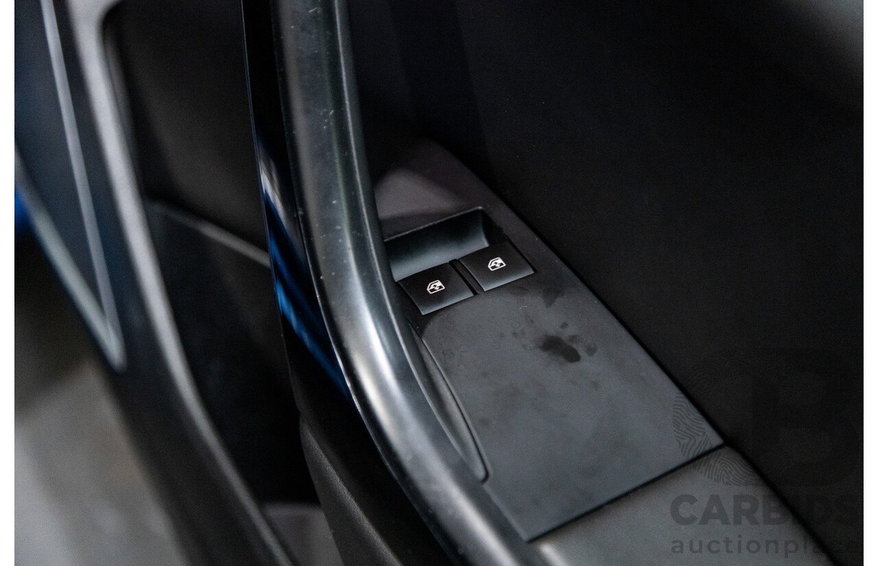 11/2015 Holden Astra VXR PJ 3d Hatchback Arden Blue metallic Turbo 2.0L