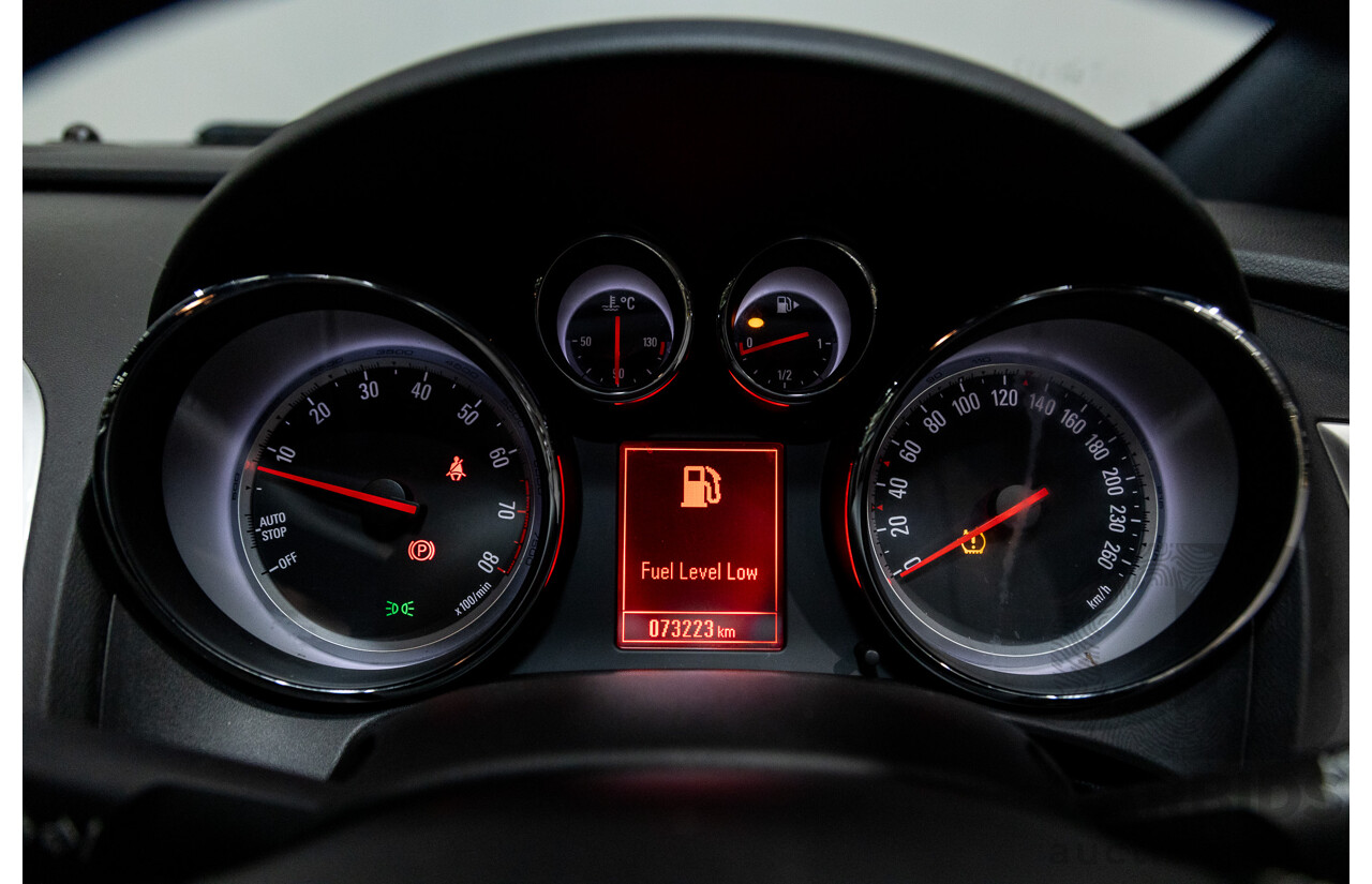 11/2015 Holden Astra VXR PJ 3d Hatchback Arden Blue metallic Turbo 2.0L