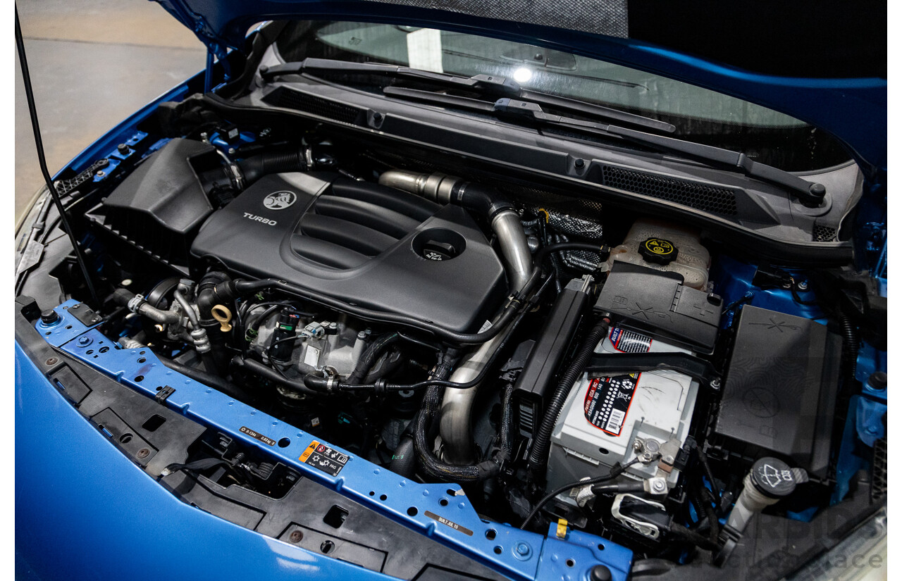11/2015 Holden Astra VXR PJ 3d Hatchback Arden Blue metallic Turbo 2.0L