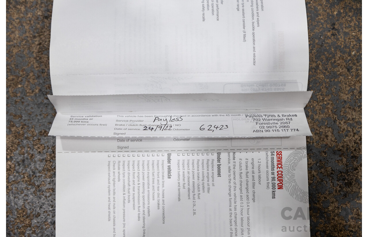 11/2015 Holden Astra VXR PJ 3d Hatchback Arden Blue metallic Turbo 2.0L