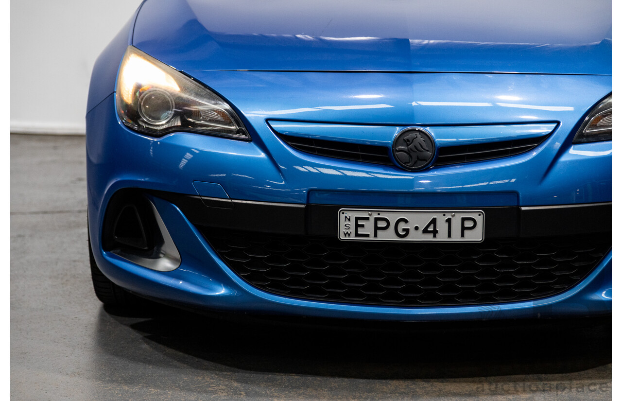 11/2015 Holden Astra VXR PJ 3d Hatchback Arden Blue metallic Turbo 2.0L