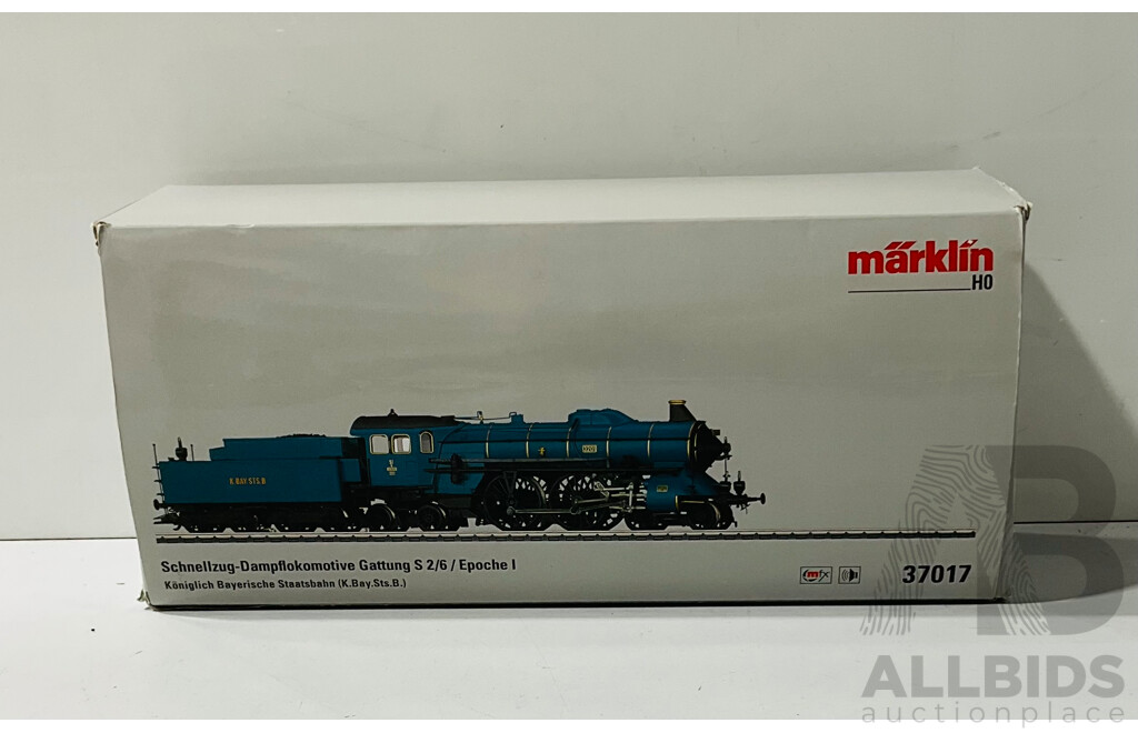 Boxed Marklin HO Scale 4-4-4 Steam Locomotive 3201 K.Bay.STS.B.