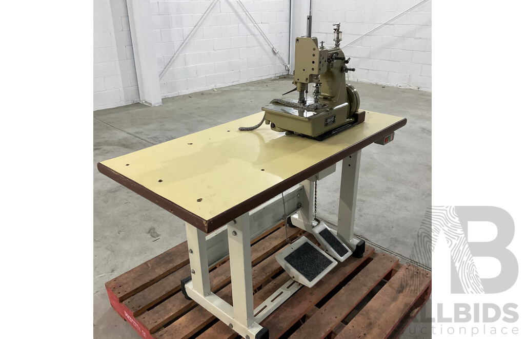 REVO STYLE-R-20 Carpet Overlocker