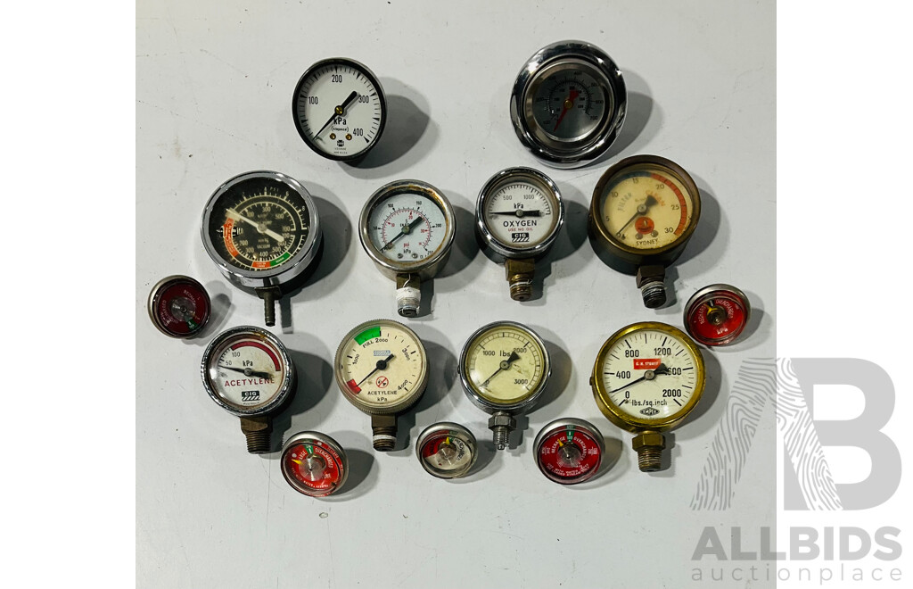 Collection of Small Pressure and Vacuum Gauges Including Wormald Fire Extinguisher and Empeo Pressure