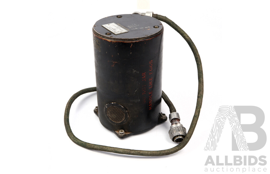 Vintage British Defence Forces Artificial Horizon Aviation Gyroscope