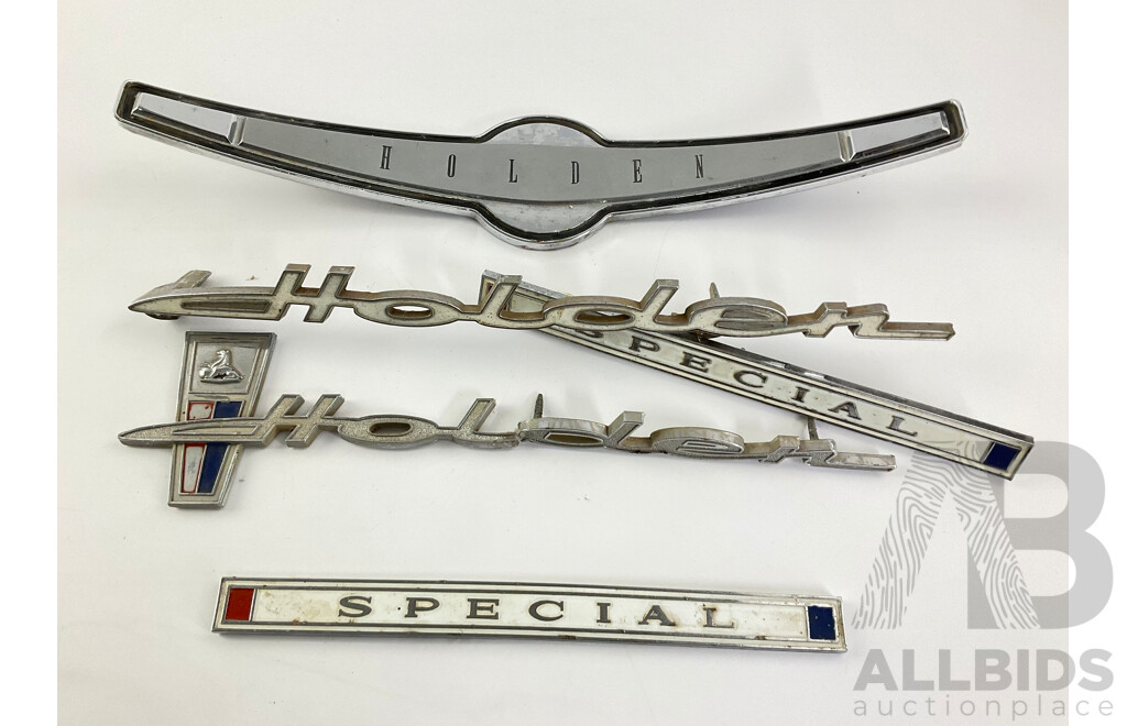 Original Holden HR Horn Button and Body Badges, Special and Holden