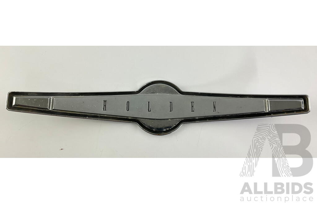 Original Holden HR Horn Button and Body Badges, Special and Holden