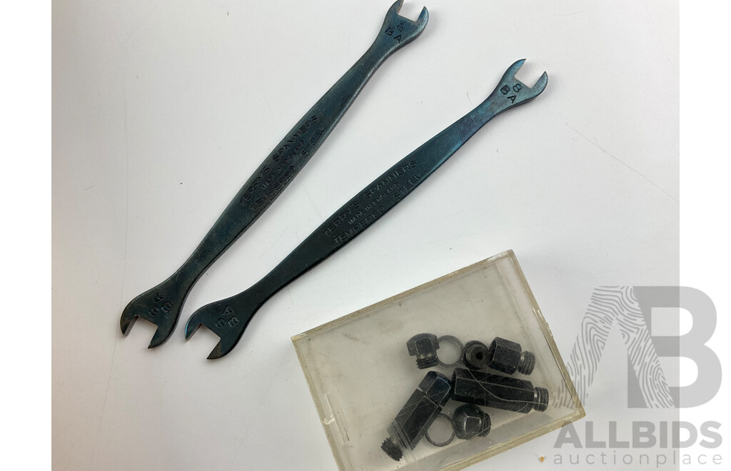 Vintage John Bull Small Bore Gauge in Original Case 1.35 - 2 Inch, Made in England