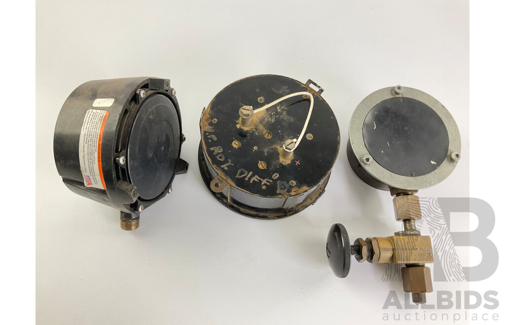 Vintage Gauges Including H.P Rotor Differential Expansion, Pressure PSI/Bar and Ashcroft Duragauge Bar