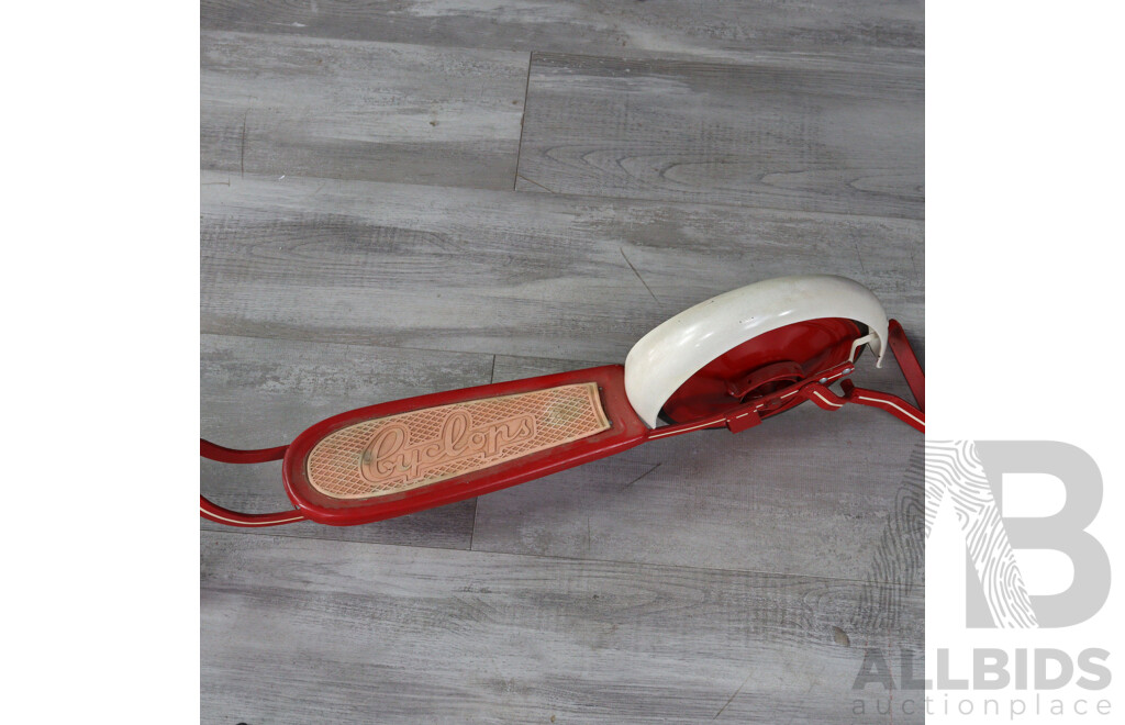 Vintage Cyclops Scooter