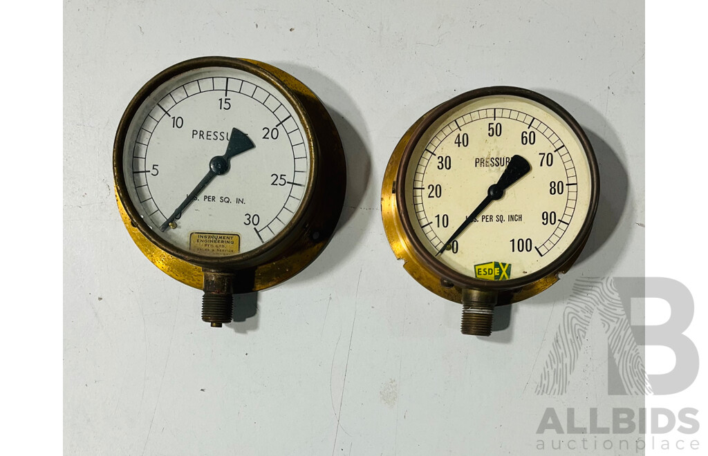 Large Vintage National Instrument Co Pressure Gauge with Brass Body Esdex and Instrument Engineering Pressure Gauges