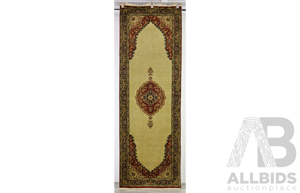 Hand Knotted Wool Persian Runner with Traditional Curvilinear Design