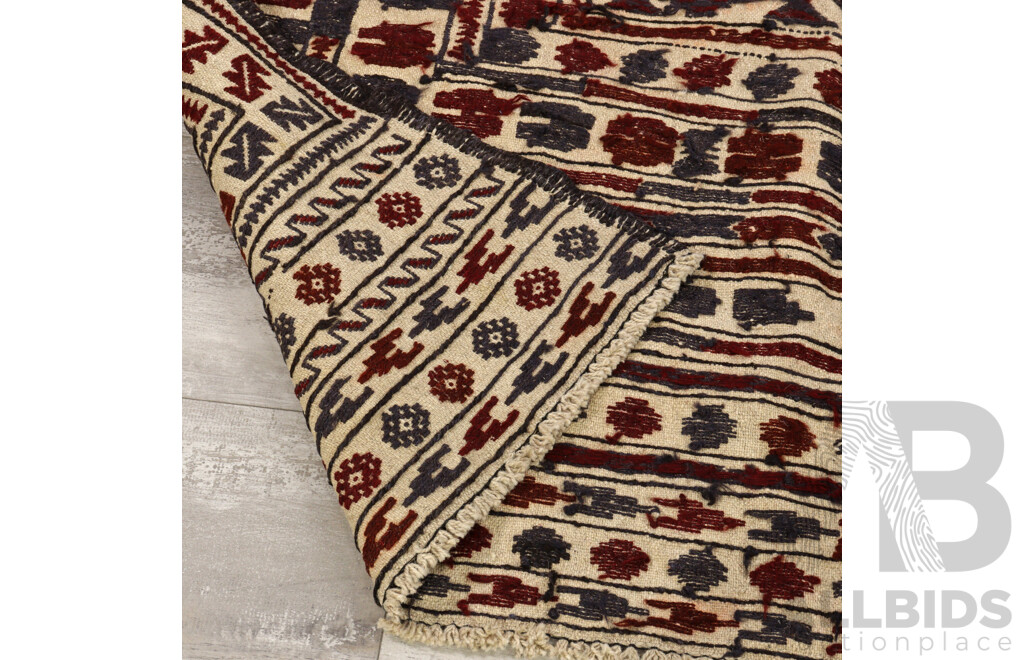 Large Hand Woven Persian Wool Mixed Medium Kilim Rug with Geometric Design