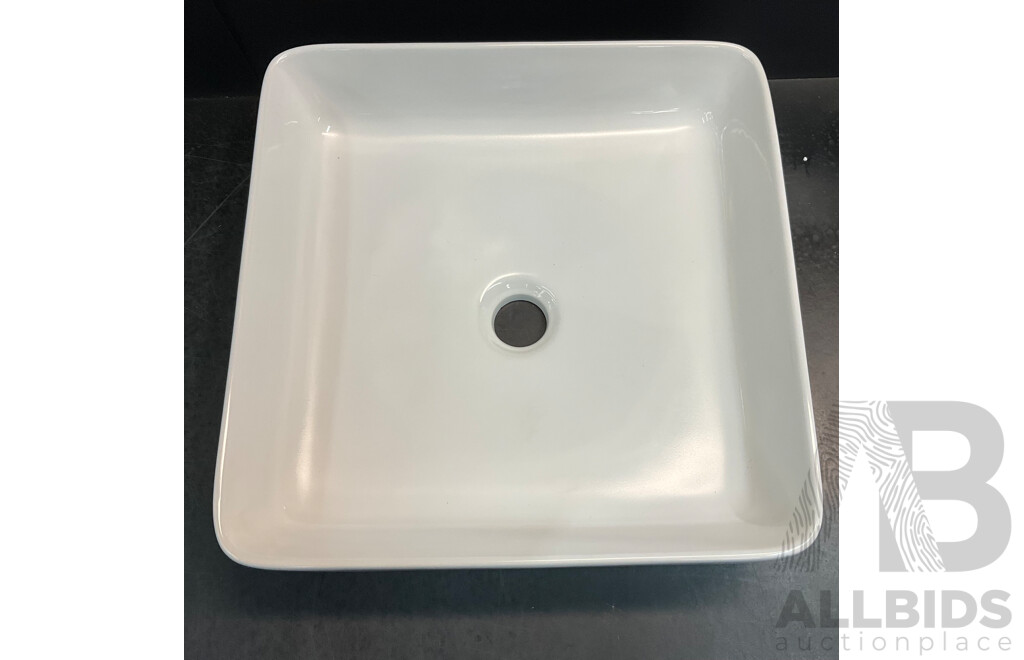 VEROTTI City Life CL40BMW Bench Basin - Matt White - ORP $369