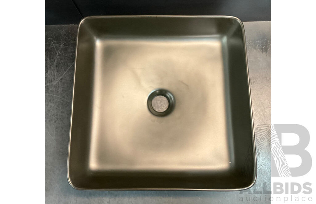 VEROTTI City Life CL40BMB Bench Basin - Matt Black - ORP $369