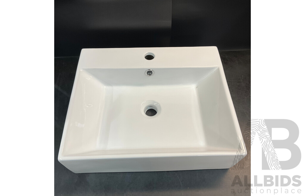 Pallet of VEROTTI VIVO VV.51 Wall/Bench Basin