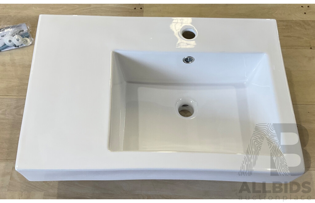 Pallet of VEROTTI VIVO Wall Basin RHS with Left Shelf - Total in 24