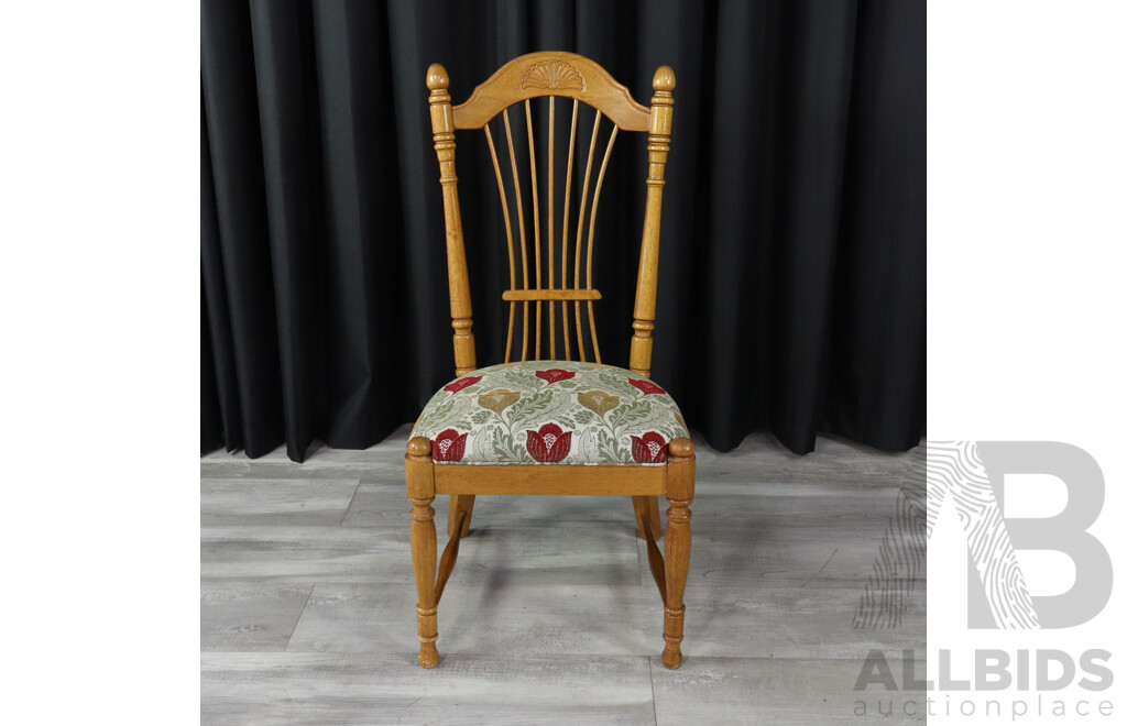 Oak Seven Piece Dining Suite by Universal Furniture