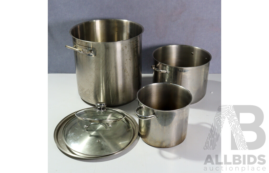 Set Thee Large Aluminum Kitchen Stock Pots