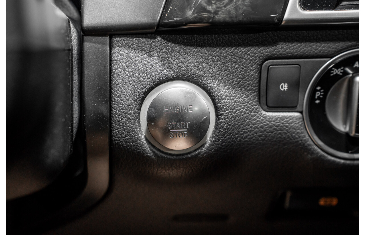 08/2016 Mercedes-Benz GLE 350d 4MATIC (AWD) 166 MY17 4D Wagon Obsidian Black Metallic Turbo Diesel V6 3.0L