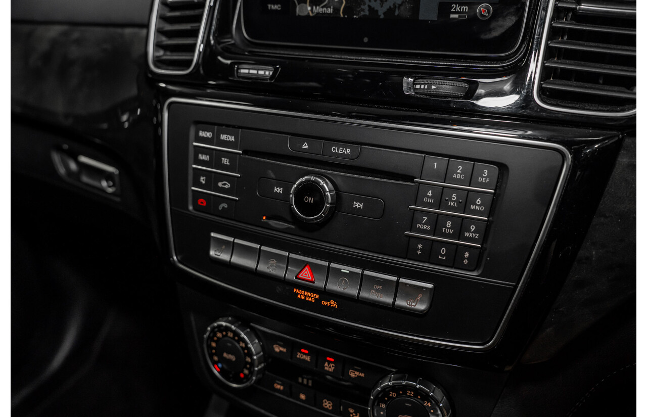 08/2016 Mercedes-Benz GLE 350d 4MATIC (AWD) 166 MY17 4D Wagon Obsidian Black Metallic Turbo Diesel V6 3.0L