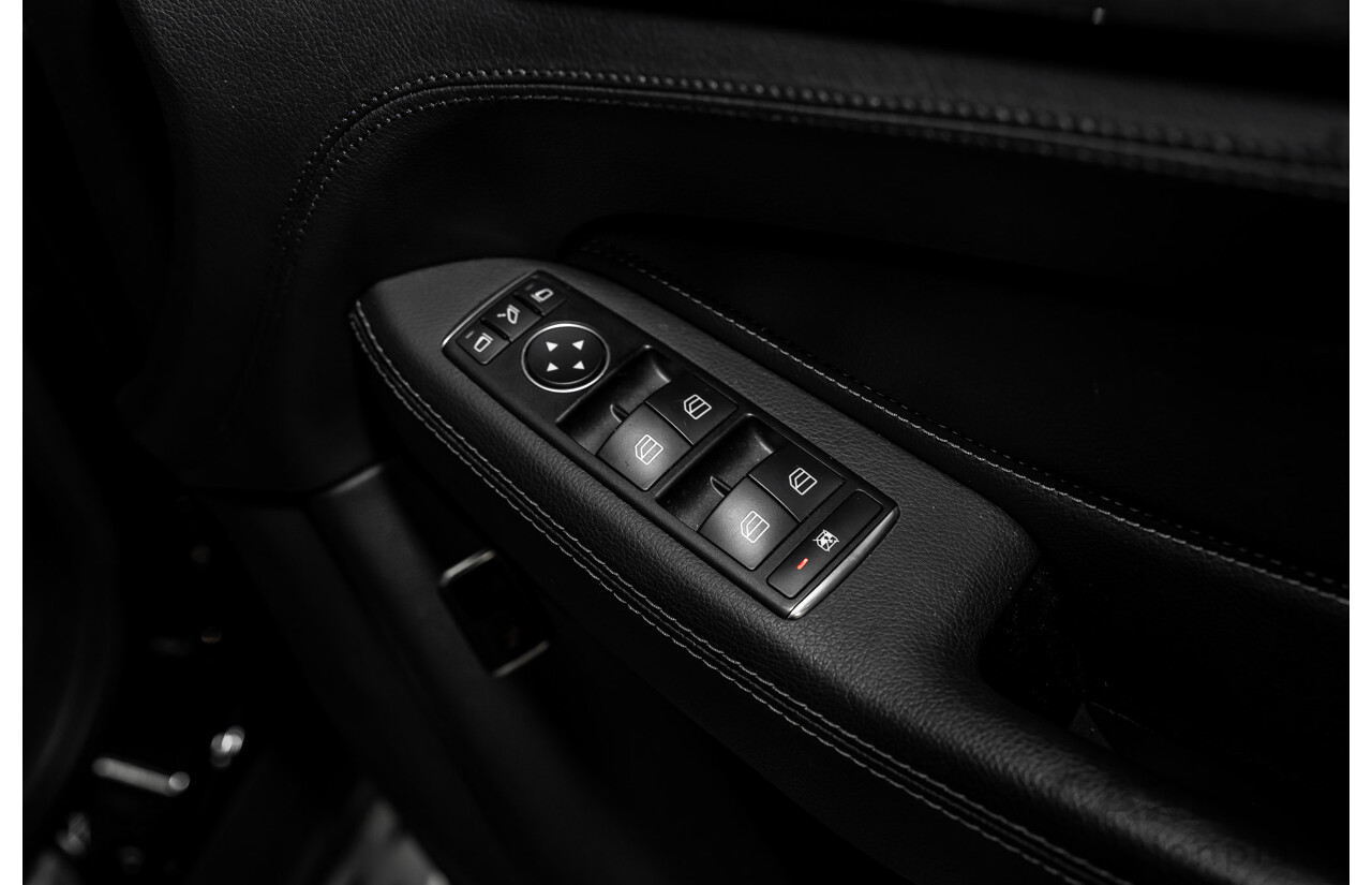 08/2016 Mercedes-Benz GLE 350d 4MATIC (AWD) 166 MY17 4D Wagon Obsidian Black Metallic Turbo Diesel V6 3.0L