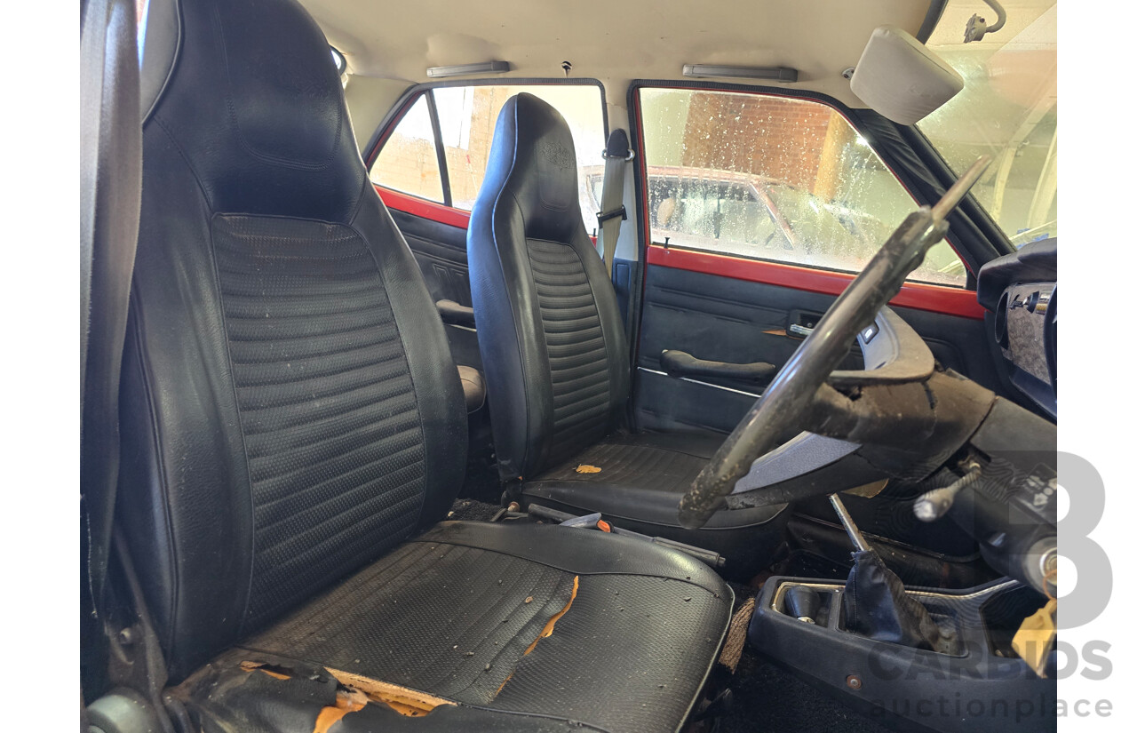 6/1975 Chrysler Valiant Lancer GL LA 1400 (A72) 4d Sedan Red 1.4L