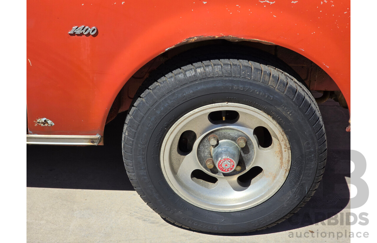 6/1975 Chrysler Valiant Lancer GL LA 1400 (A72) 4d Sedan Red 1.4L