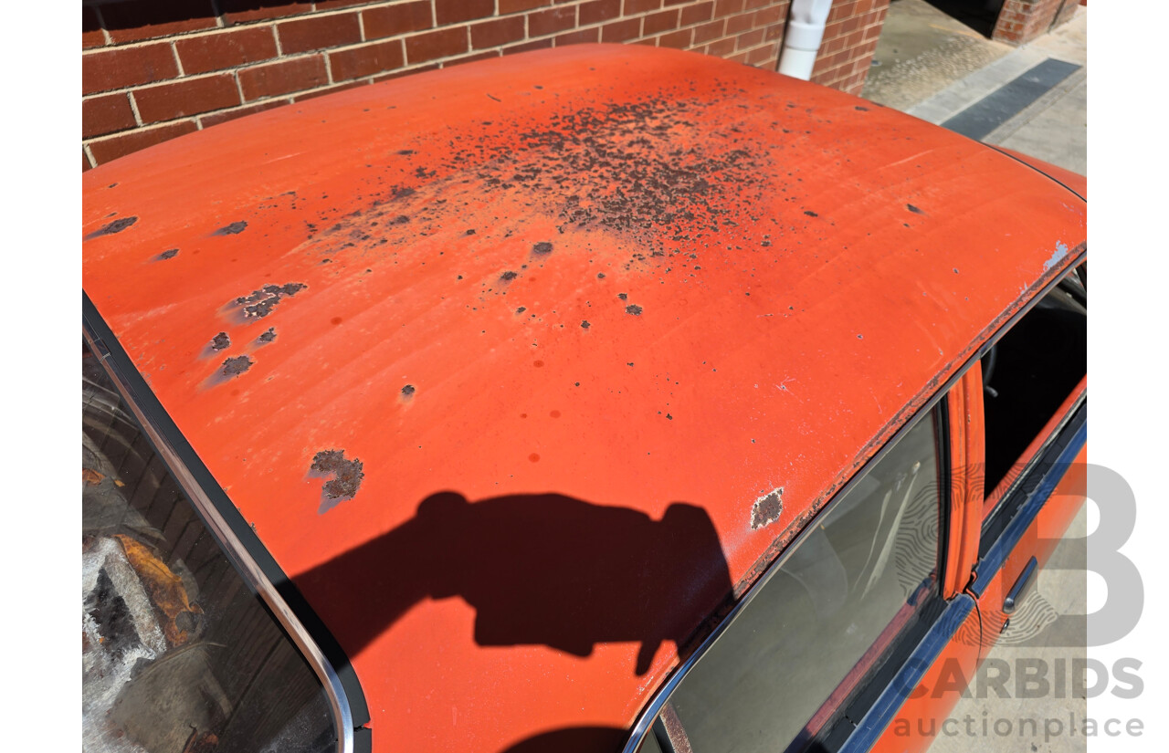 6/1975 Chrysler Valiant Lancer GL LA 1400 (A72) 4d Sedan Red 1.4L