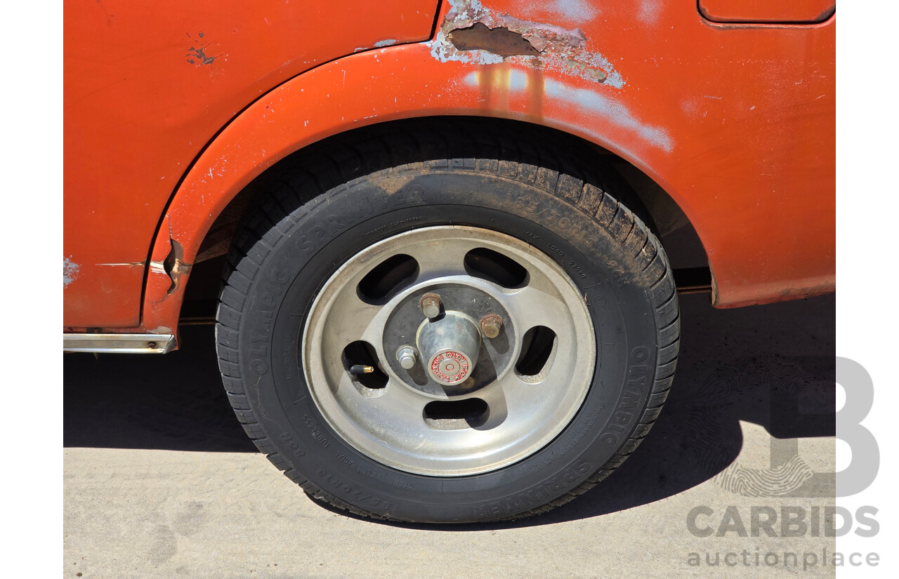 6/1975 Chrysler Valiant Lancer GL LA 1400 (A72) 4d Sedan Red 1.4L