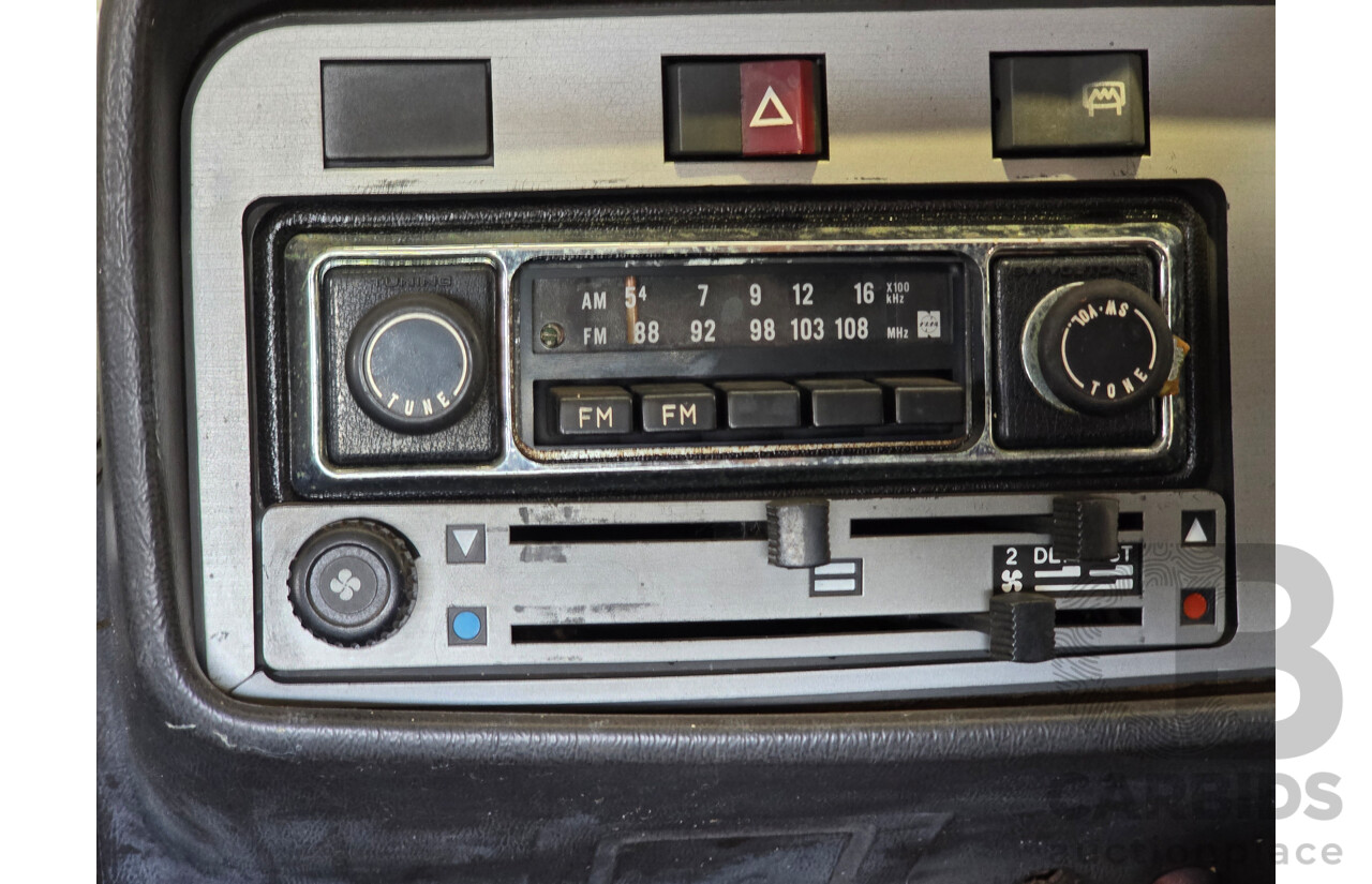 6/1979 Volkswagen Golf GLD Mk1 4d Hatchback Sunbrite Yellow Diesel 1.5L