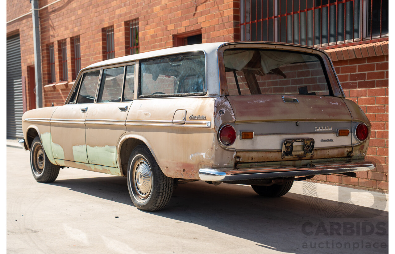 1/1964 Toyota Crown Custom 4d Wagon Brown 1.9L