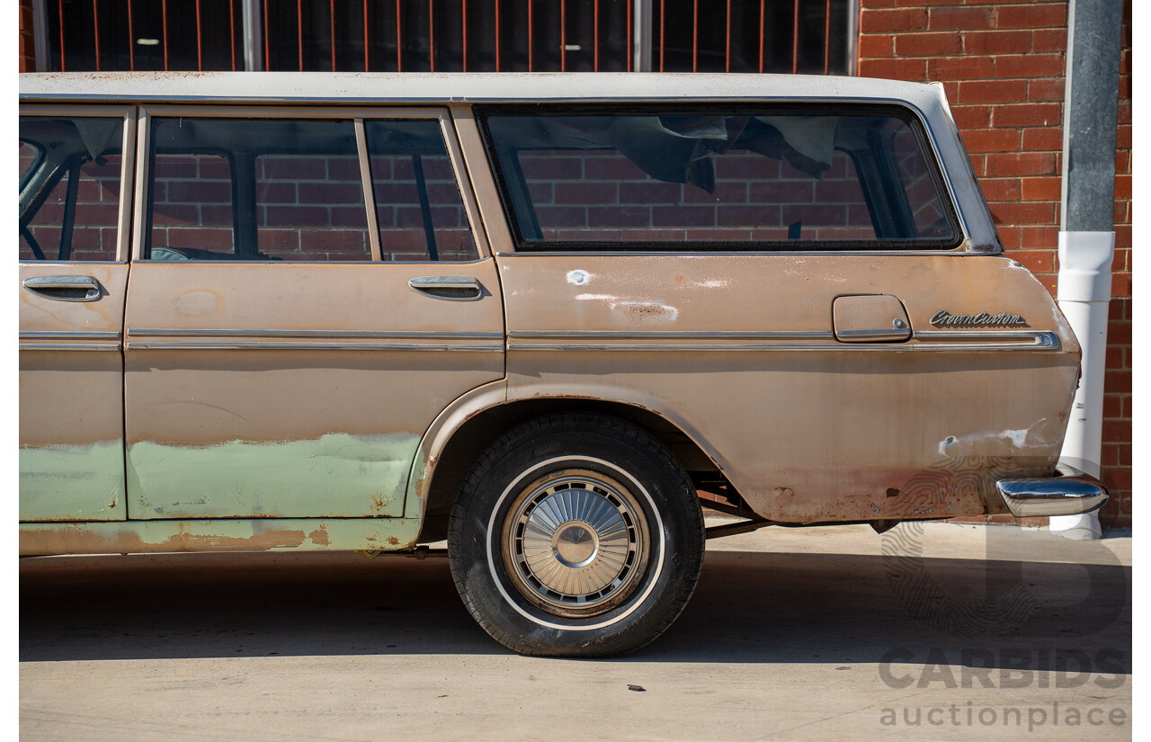 1/1964 Toyota Crown Custom 4d Wagon Brown 1.9L