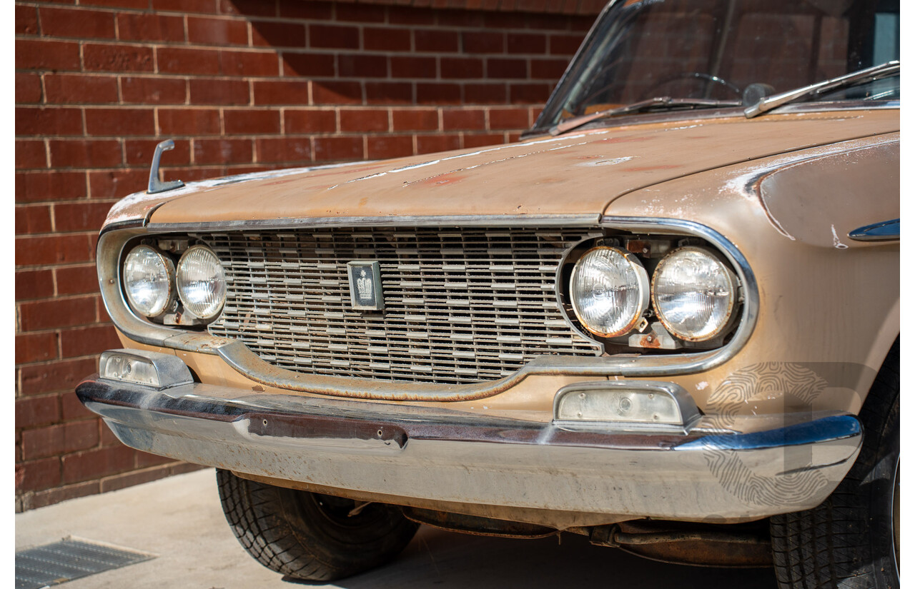 1/1964 Toyota Crown Custom 4d Wagon Brown 1.9L