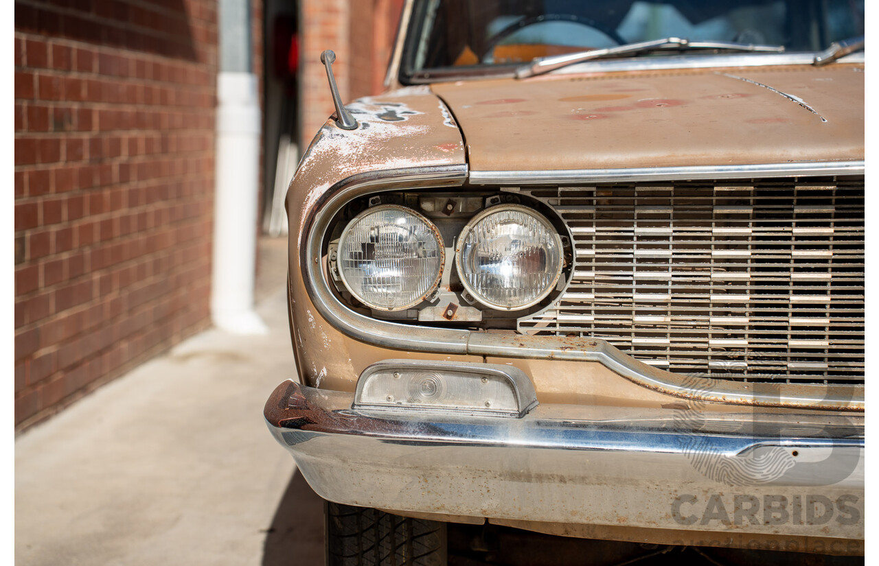 1/1964 Toyota Crown Custom 4d Wagon Brown 1.9L