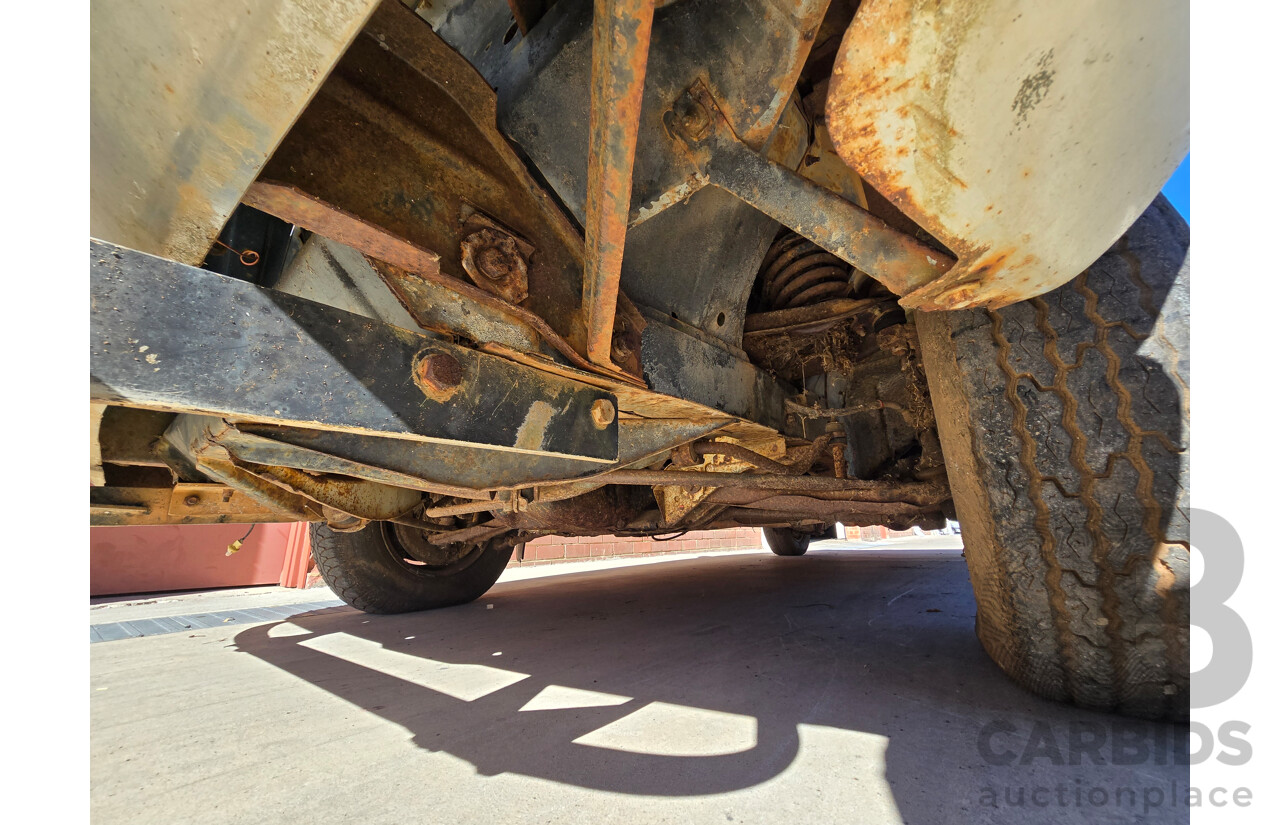 9/1978 Ford XC Falcon 2d Utility Sno White 3.3L