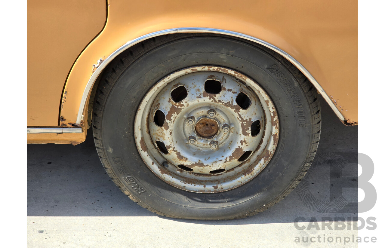 3/1972 Volvo 164 4d Sedan Orange 3.0L