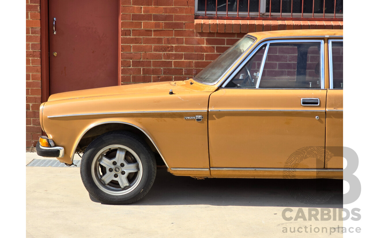 3/1972 Volvo 164 4d Sedan Orange 3.0L