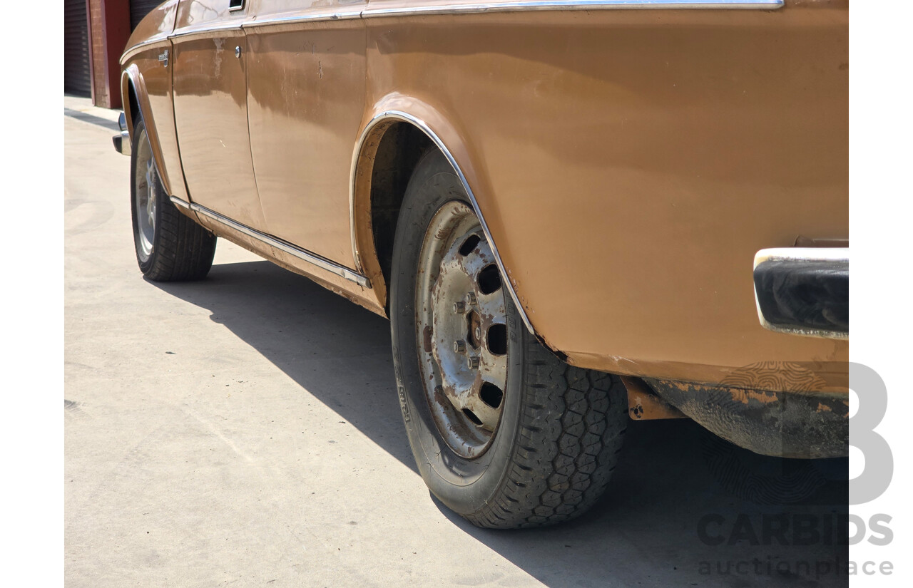 3/1972 Volvo 164 4d Sedan Orange 3.0L