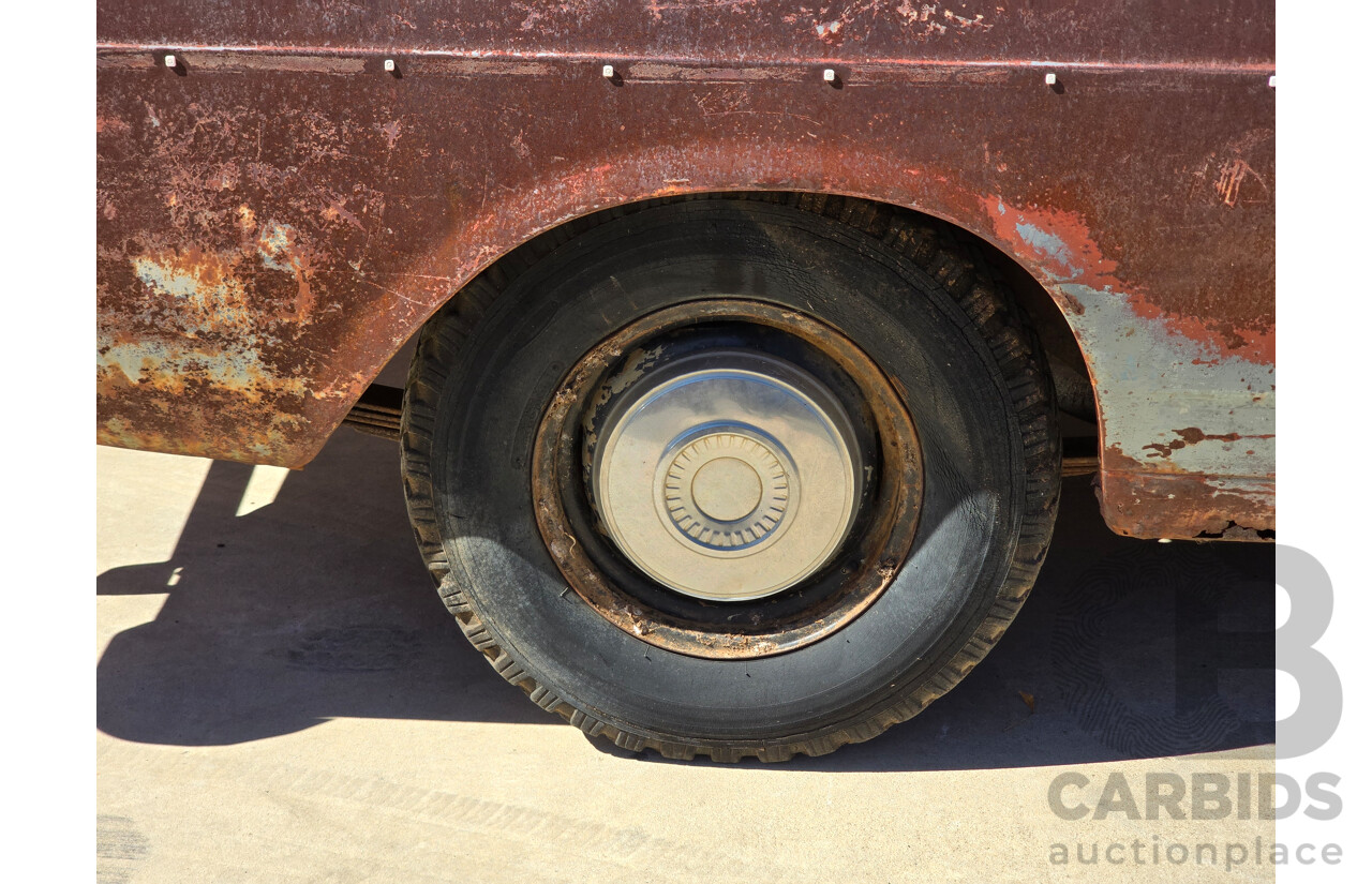 10/1966 Ford XR Falcon 500 2d Utility Silver Grey Metallic 200ci Super Pursuit 3.3L